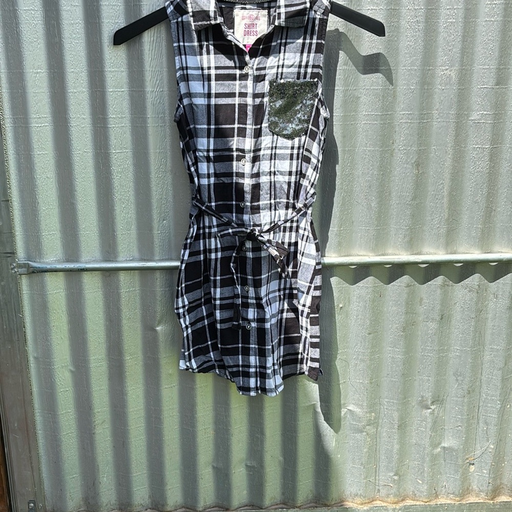 Black and White Plaid Sleeveless Shirt Dress with Sequin Pocket Size M/10
